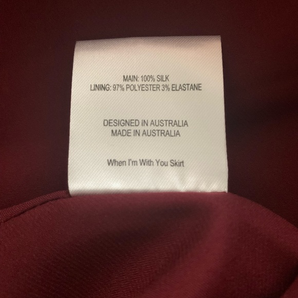 ✨Host Pick✨ Brand new Alannah Hill 100% Silk Floral Skirt Size 6 - Picture 5 of 6